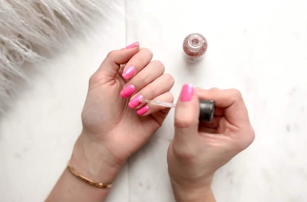 How to understand the chemicals in acrylic nail products